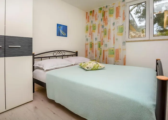 Ive I Maja Apartamento *