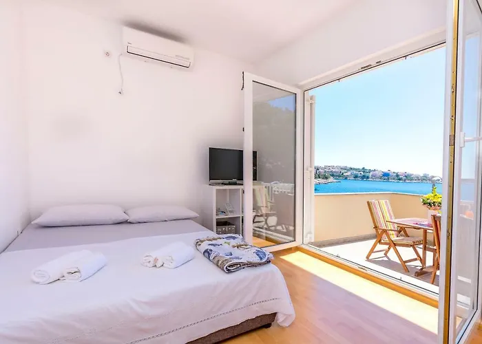 Ive I Maja Apartamento